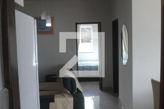 Área de Serviço e Sala de apartamento para alugar com 2 quartos, 90m² em Praia do Flamengo, Salvador