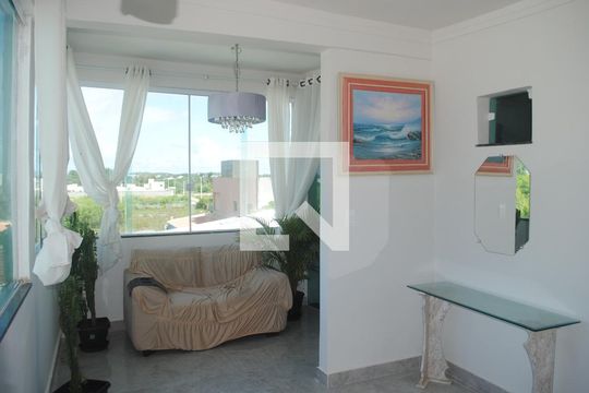 Sala de apartamento para alugar com 2 quartos, 90m² em Praia do Flamengo, Salvador