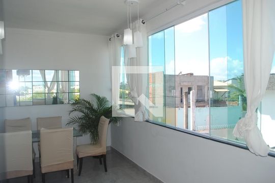 Sala de Jantar de apartamento para alugar com 2 quartos, 90m² em Praia do Flamengo, Salvador