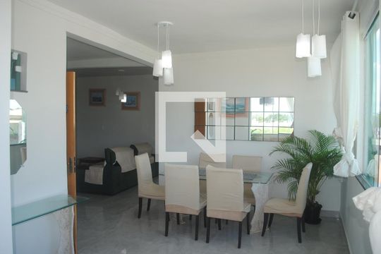 Sala de Jantar de apartamento para alugar com 2 quartos, 90m² em Praia do Flamengo, Salvador