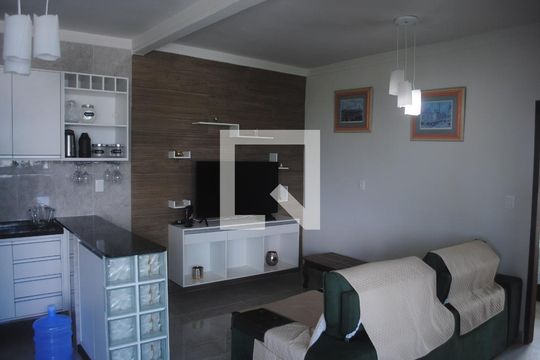 Apartamento para alugar com 2 quartos, 90m² em Praia do Flamengo, Salvador