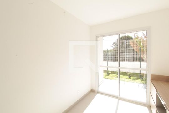Sala de apartamento para alugar com 2 quartos, 72m² em Jaraguá, Uberlândia