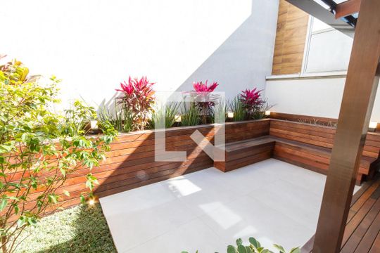 Quintal de casa de condomínio para alugar com 3 quartos, 164m² em Jardim das Américas, Curitiba