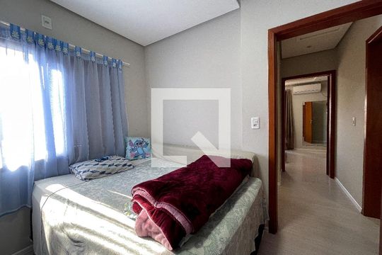 Quarto 1 de casa para alugar com 5 quartos, 400m² em Vicentina, São Leopoldo