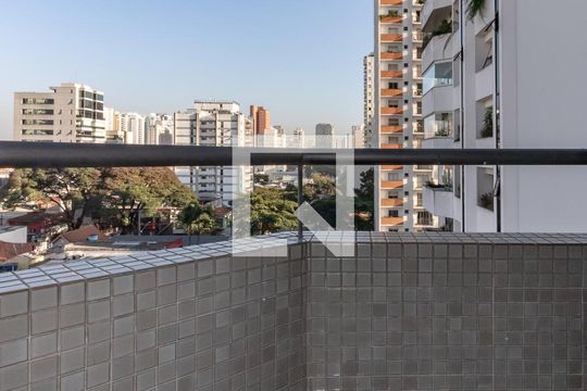Sacada de apartamento para alugar com 1 quarto, 51m² em Moema, São Paulo