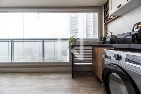 Área de Serviço de apartamento à venda com 2 quartos, 66m² em Melville Empresarial I E Ii, Barueri