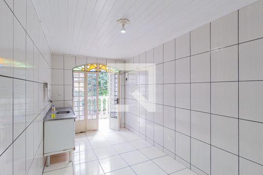 Cozinha de casa para alugar com 2 quartos, 60m² em Vila Yara, Osasco