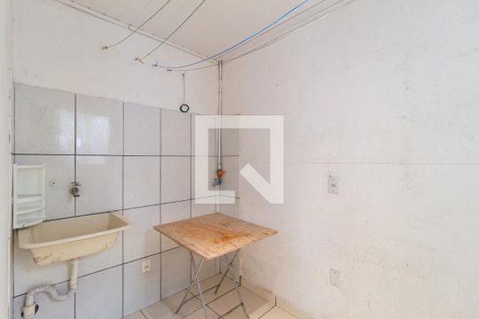 Área de serviço de casa para alugar com 2 quartos, 60m² em Vila Yara, Osasco