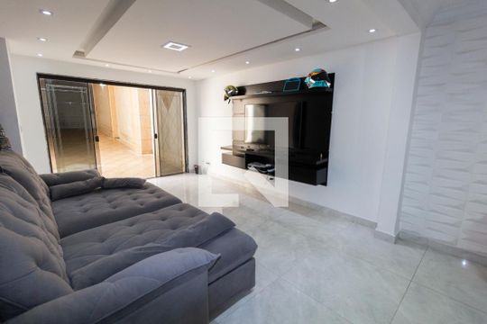 Sala de casa à venda com 3 quartos, 330m² em Parque Boturussu, São Paulo
