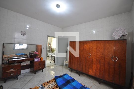 Quarto 1 de casa para alugar com 2 quartos, 310m² em Vila Gustavo, São Paulo