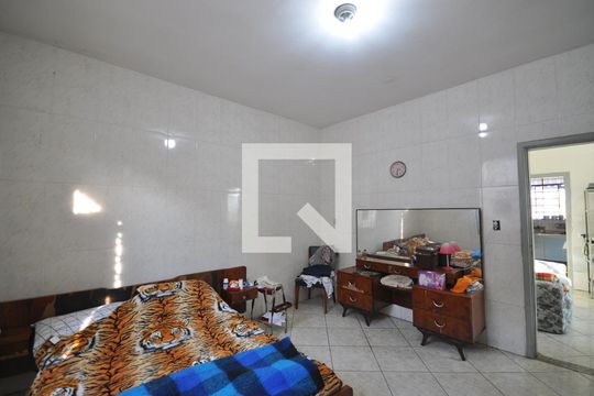 Quarto 1 de casa para alugar com 2 quartos, 310m² em Vila Gustavo, São Paulo