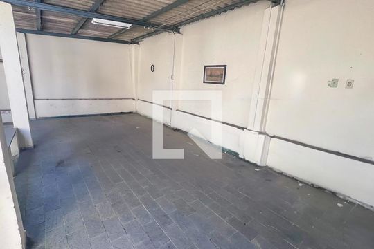 Área comum de casa à venda com 5 quartos, 214m² em União, Belo Horizonte