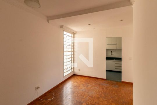 Sala de apartamento para alugar com 2 quartos, 55m² em Camargos, Belo Horizonte