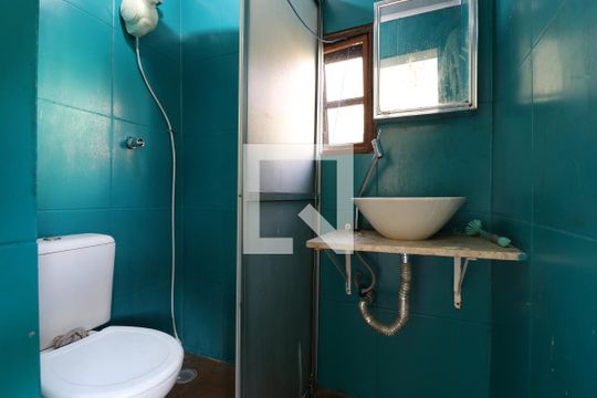 Banheiro de casa para alugar com 2 quartos, 60m² em Pompeia, São Paulo