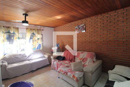Sala de casa à venda com 3 quartos, 300m² em Jardim Santo Antoninho, São Paulo