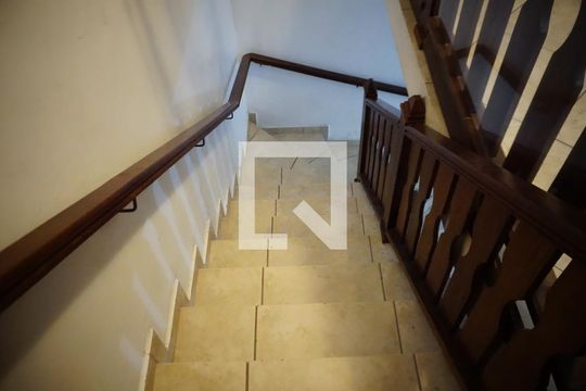 Escada Segundo Andar de casa à venda com 4 quartos, 213m² em Anil, Rio de Janeiro