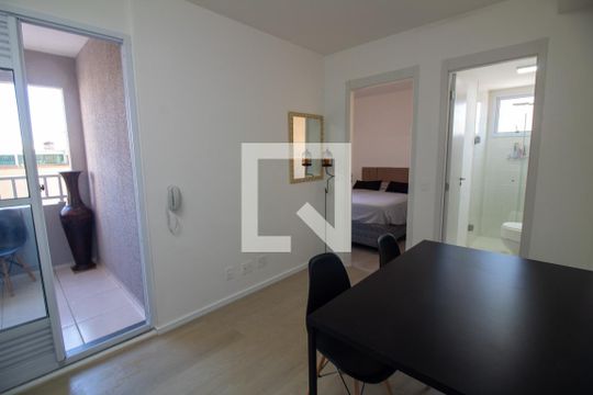 Apartamento à venda com 1 quarto, 30m² em Jardim Aeroporto, São Paulo