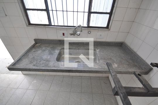 Cozinha de casa para alugar com 3 quartos, 160m² em Tremembé, São Paulo