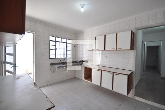 Cozinha de casa para alugar com 3 quartos, 160m² em Tremembé, São Paulo