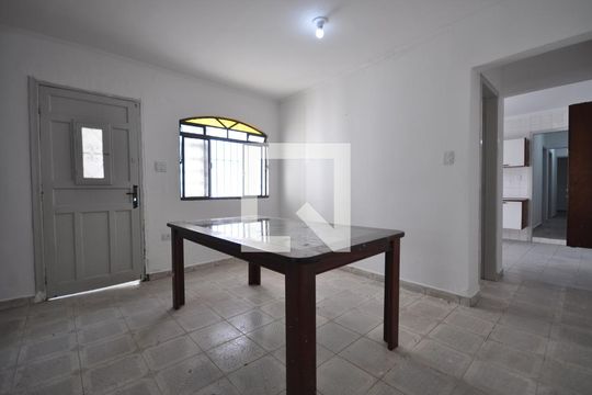 Sala de casa para alugar com 3 quartos, 160m² em Tremembé, São Paulo