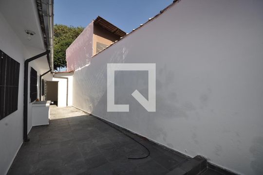 Quintal de casa para alugar com 3 quartos, 160m² em Tremembé, São Paulo