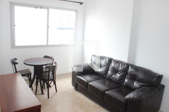 Sala de apartamento para alugar com 1 quarto, 50m² em Centro, São Vicente