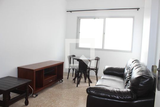 Apartamento para alugar com 1 quarto, 50m² em Centro, São Vicente