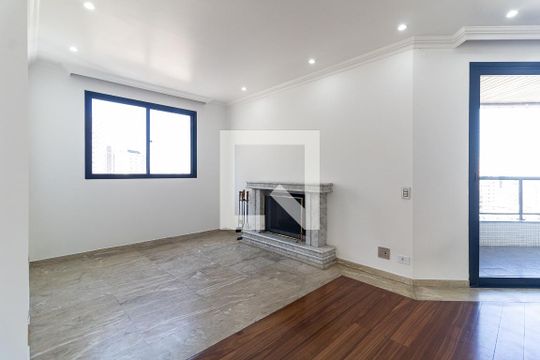 Sala de apartamento para alugar com 4 quartos, 180m² em Liberdade, São Paulo