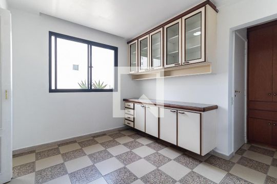 Copa da Cozinha de apartamento à venda com 4 quartos, 180m² em Liberdade, São Paulo
