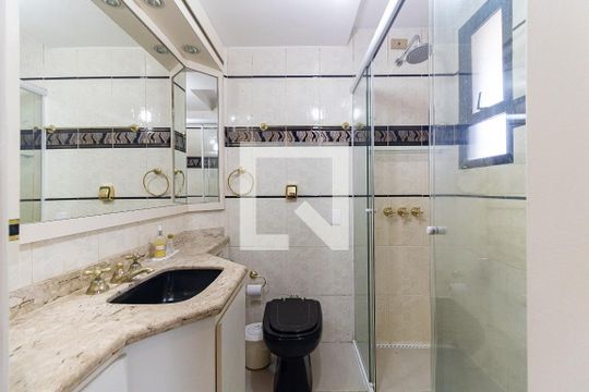 Banheiro da Suíte 1 de apartamento à venda com 4 quartos, 180m² em Liberdade, São Paulo