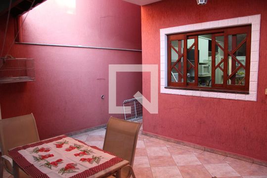 Área de Serviço com churrasqueira de casa à venda com 3 quartos, 200m² em Vila Galvão, Guarulhos