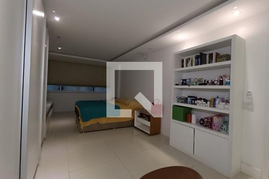 Suíte 1 de apartamento à venda com 4 quartos, 278m² em Copacabana, Rio de Janeiro