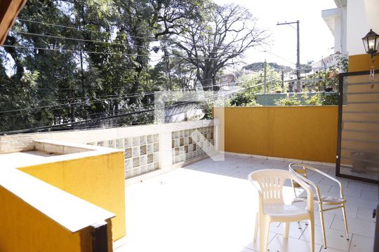 Varanda de casa para alugar com 4 quartos, 135m² em Parque Sao Domingos, São Paulo