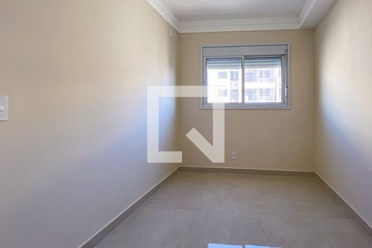 Quarto 1 de apartamento para alugar com 2 quartos, 39m² em Vila Sônia, São Paulo