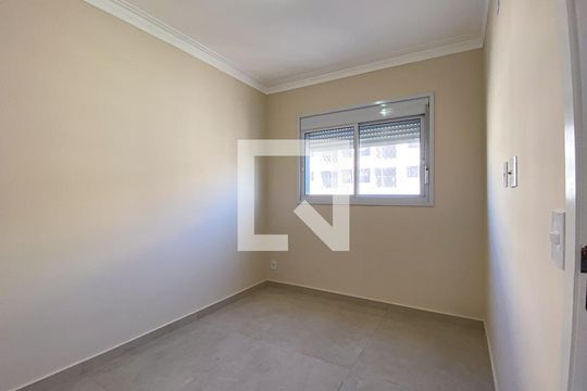 Quarto 1 de apartamento para alugar com 2 quartos, 39m² em Vila Sônia, São Paulo