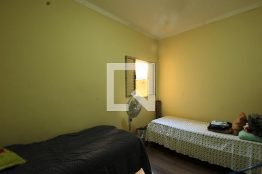 Quarto 1 de casa à venda com 3 quartos, 300m² em Jardim das Palmas, São Paulo
