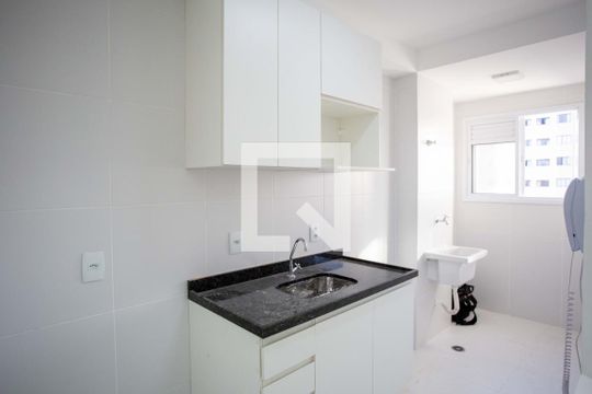 Cozinha de apartamento para alugar com 2 quartos, 45m² em Centro, Diadema