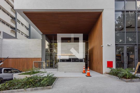 Fachada de apartamento à venda com 2 quartos, 64m² em Jardim Paulista, São Paulo