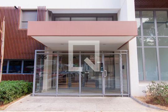 Fachada de apartamento para alugar com 1 quarto, 29m² em Vila Independência, São Paulo