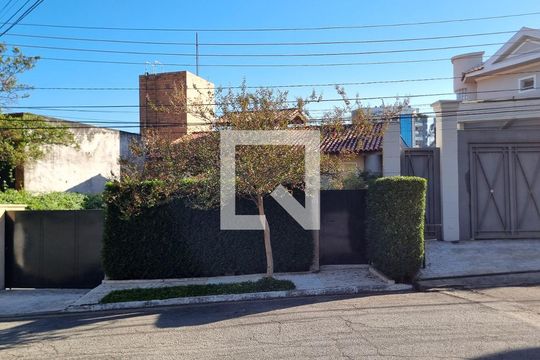 Fachada de casa de condomínio à venda com 3 quartos, 330m² em Jardim Vitoria Regia, São Paulo