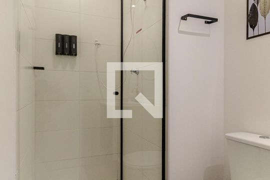 Banheiro de kitnet/studio à venda com 1 quarto, 24m² em Consolação, São Paulo