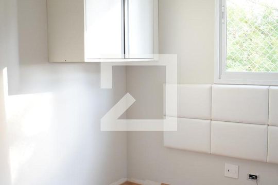 Quarto 2 de apartamento para alugar com 2 quartos, 53m² em Pilarzinho, Curitiba
