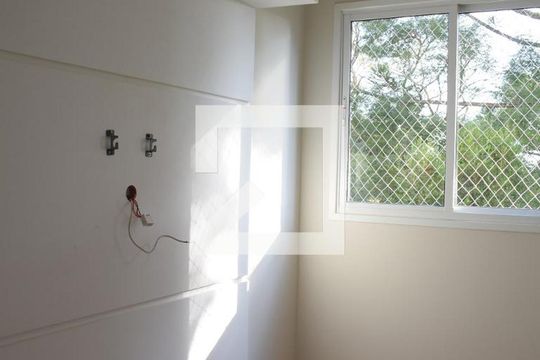 Quarto 1 de apartamento para alugar com 2 quartos, 53m² em Pilarzinho, Curitiba