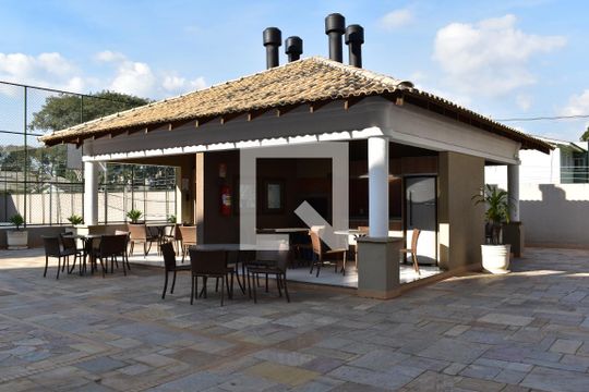 Área comum - Churrasqueira de apartamento para alugar com 2 quartos, 53m² em Pilarzinho, Curitiba