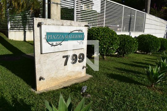 Fachada do condomínio de apartamento para alugar com 2 quartos, 53m² em Pilarzinho, Curitiba