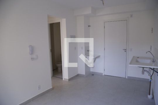 Apartamento para alugar com 2 quartos, 42m² em Piqueri, São Paulo