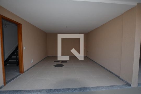 Garagem de apartamento à venda com 2 quartos, 100m² em Irajá, Rio de Janeiro
