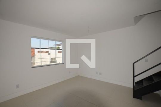 Sala de apartamento à venda com 2 quartos, 100m² em Irajá, Rio de Janeiro