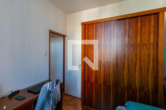 Quarto2 de apartamento à venda com 2 quartos, 93m² em Centro, Belo Horizonte