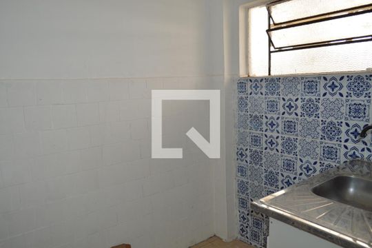 Cozinha de apartamento à venda com 1 quarto, 30m² em Liberdade, São Paulo